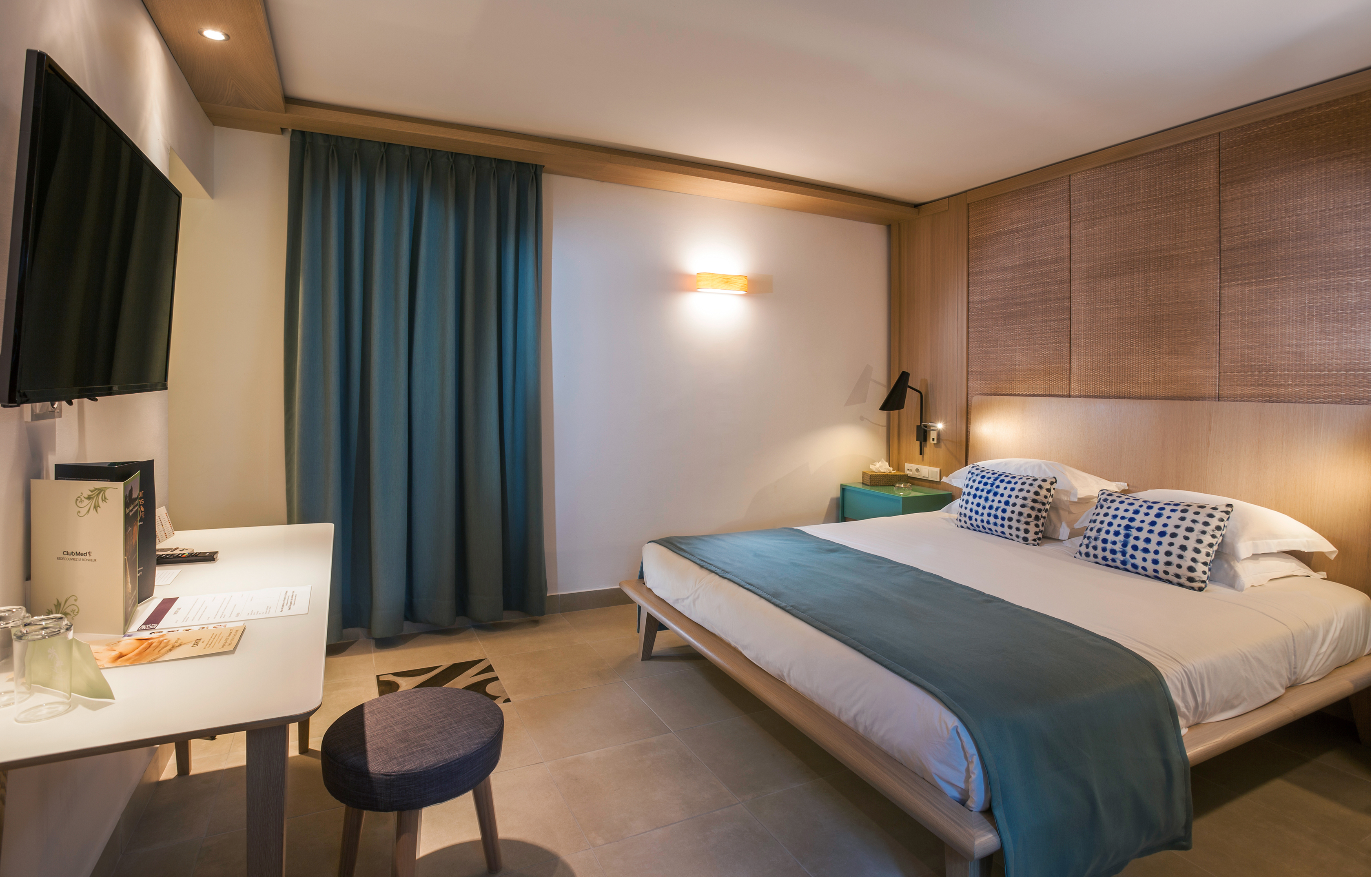 Village Bungalow Suites
